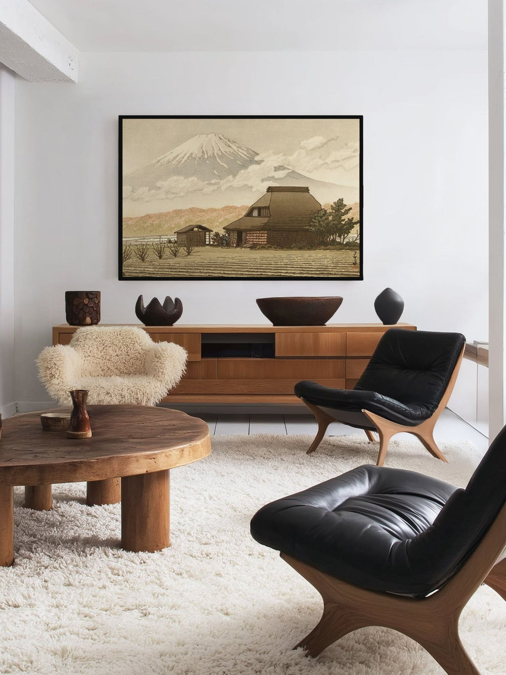 Fuji über dem Dorf Narusawa - Gerahmte Eleganz