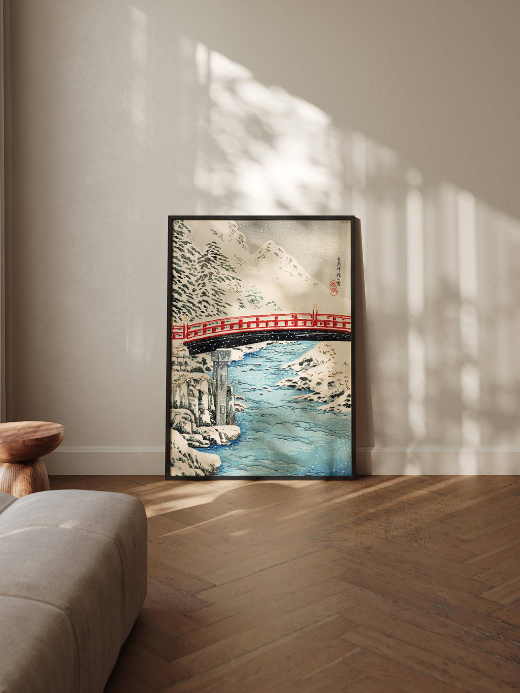 Heilige Brücke im Schneefall - Gerahmte Eleganz