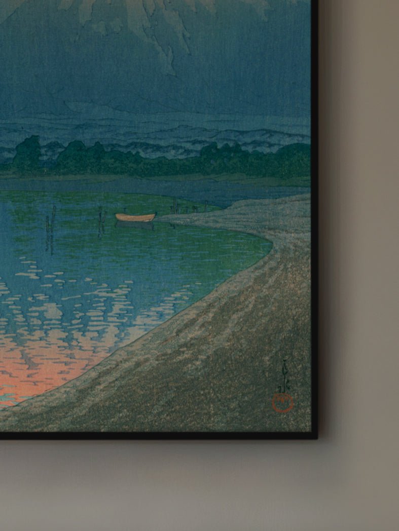 Tagesanbruch am Yamanaka - See - Gerahmte Eleganz - HINORI